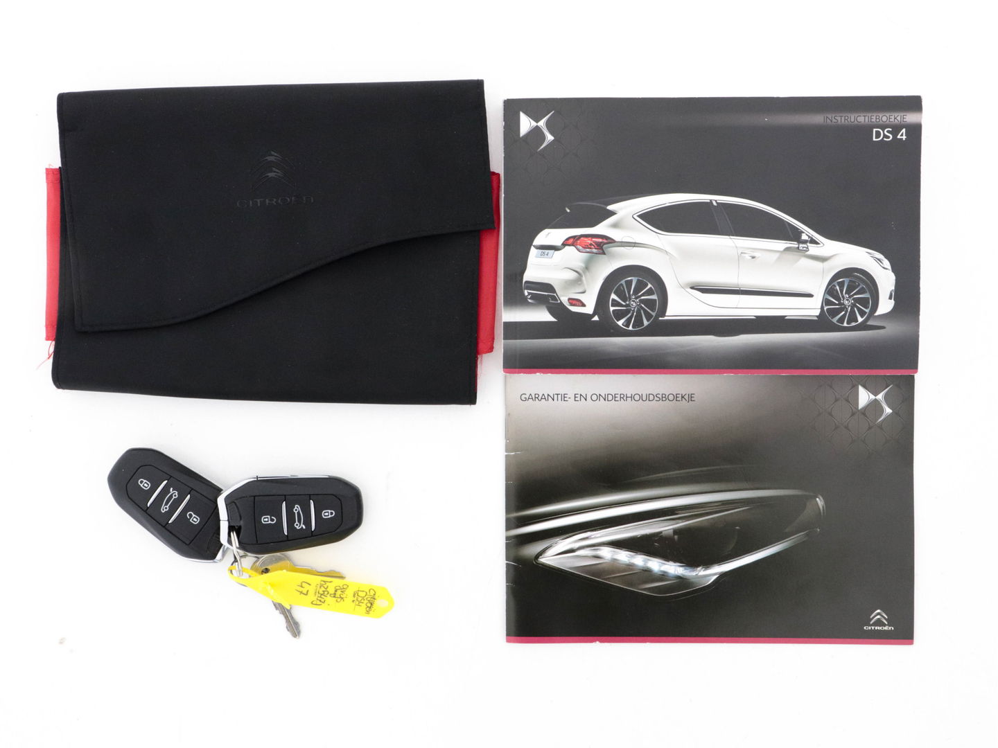 DS DS 4 Crossback 1.6 BlueHDi Business-Pack AUT. *NAVI-FULMAP | XENON | LEATHER-ALCANTARA | DAB | ECC | PDC | CRUISE | KEYLESS*