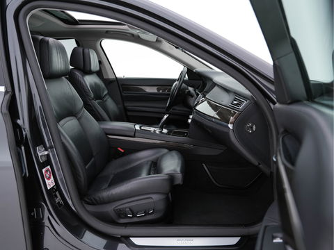 BMW 7 Serie 730d High Executive Aut. *PANO | ACC | BI-XENON | DAKOTA-FULL-LEATHER | CAMERA | MEMORY-PACK | NAVI-FULLMAP| ECC | PDC | COMFORT-SEATS | LANE-ASSIST | SOFT-CLOSE | AMBIENT-LIGHT | HUD*
