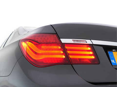 BMW 7 Serie 730d High Executive Aut. *PANO | ACC | BI-XENON | DAKOTA-FULL-LEATHER | CAMERA | MEMORY-PACK | NAVI-FULLMAP| ECC | PDC | COMFORT-SEATS | LANE-ASSIST | SOFT-CLOSE | AMBIENT-LIGHT | HUD*