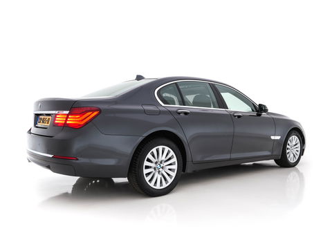 BMW 7 Serie 730d High Executive Aut. *PANO | ACC | BI-XENON | DAKOTA-FULL-LEATHER | CAMERA | MEMORY-PACK | NAVI-FULLMAP| ECC | PDC | COMFORT-SEATS | LANE-ASSIST | SOFT-CLOSE | AMBIENT-LIGHT | HUD*