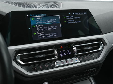 BMW 3 Serie Touring 330e (INCL-BTW) *VERNASCA-FULL-LEATHER | NAVI-FULLMAP |  DIGI-COCKPIT | FULL-LED | DAB | ECC | PDC | ADAPTIVE-CRUISE | SPORT-SEATS | 17"ALU*