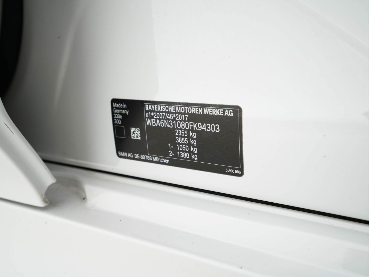 BMW 3 Serie Touring 330e (INCL-BTW) *VERNASCA-FULL-LEATHER | NAVI-FULLMAP |  DIGI-COCKPIT | FULL-LED | DAB | ECC | PDC | ADAPTIVE-CRUISE | SPORT-SEATS | 17"ALU*