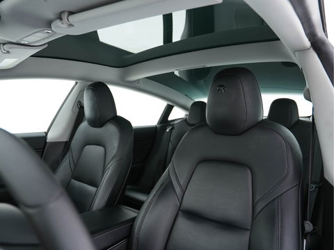 Tesla Model 3 Performance 75 kWh AWD [ Fase-3 ] (INCL-BTW) Aut. *PANO | AUTO-PILOT | FULL-LED | NAPPA-LEATHER | DIGI-COCKPIT | ADAPT.CRUISE | KEYLESS | SURROUND-VIEW | DAB | APP-CONNECT | MEMORY-PACK | LANE-ASSIST | SPORT-SEATS | 20"ALU*