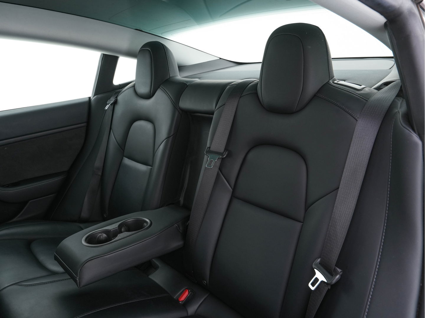Tesla Model 3 Performance 75 kWh AWD [ Fase-3 ] (INCL-BTW) Aut. *PANO | AUTO-PILOT | FULL-LED | NAPPA-LEATHER | DIGI-COCKPIT | ADAPT.CRUISE | KEYLESS | SURROUND-VIEW | DAB | APP-CONNECT | MEMORY-PACK | LANE-ASSIST | SPORT-SEATS | 20"ALU*