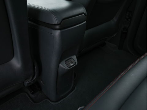 Opel Ampera-E Business Executive 60 kWh (INCL-BTW) *FULL-LEATHER | BOSE-AUDIO | FULL-LED | CCS-FASTLOADER | DAB | NAVI-FULLMAP | APP-CONNECT | CRUISE | LANE-ASSIST | DIGI-COCKPIT | COMFORT-SEATS | AMBIENT-LIGHT |  17"ALU*