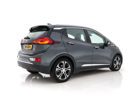 Opel Ampera-E Business Executive 60 kWh (INCL-BTW) *FULL-LEATHER | BOSE-AUDIO | FULL-LED | CCS-FASTLOADER | DAB | NAVI-FULLMAP | APP-CONNECT | CRUISE | LANE-ASSIST | DIGI-COCKPIT | COMFORT-SEATS | AMBIENT-LIGHT |  17"ALU*