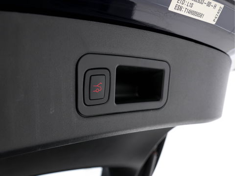 Tesla Model S 85 Base Tech-Pack Sound-Studio-Package [ 3-Fase ] (INCL-BTW) *PANO | KEYLESS | FULL-LEATHER | NAVI-FULLMAP | FULL-LED | CAMERA | DAB | CRUISE | COMFORT-SEATS | 19"ALU*