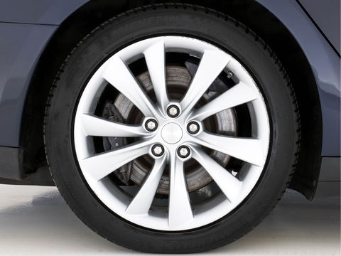 Tesla Model S 85 Base Tech-Pack Sound-Studio-Package [ 3-Fase ] (INCL-BTW) *PANO | KEYLESS | FULL-LEATHER | NAVI-FULLMAP | FULL-LED | CAMERA | DAB | CRUISE | COMFORT-SEATS | 19"ALU*