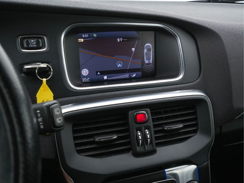 Volvo V40 1.6 T3 R-Design Business-Pack-Pro *NAVI-FULLMAP | LEATHER -MICROFIBRE | ECC | PDC | CRUISE | SPORT-SEATS | 17''ALU*