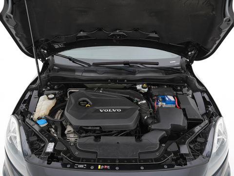 Volvo V40 1.6 T3 R-Design Business-Pack-Pro *NAVI-FULLMAP | LEATHER -MICROFIBRE | ECC | PDC | CRUISE | SPORT-SEATS | 17''ALU*