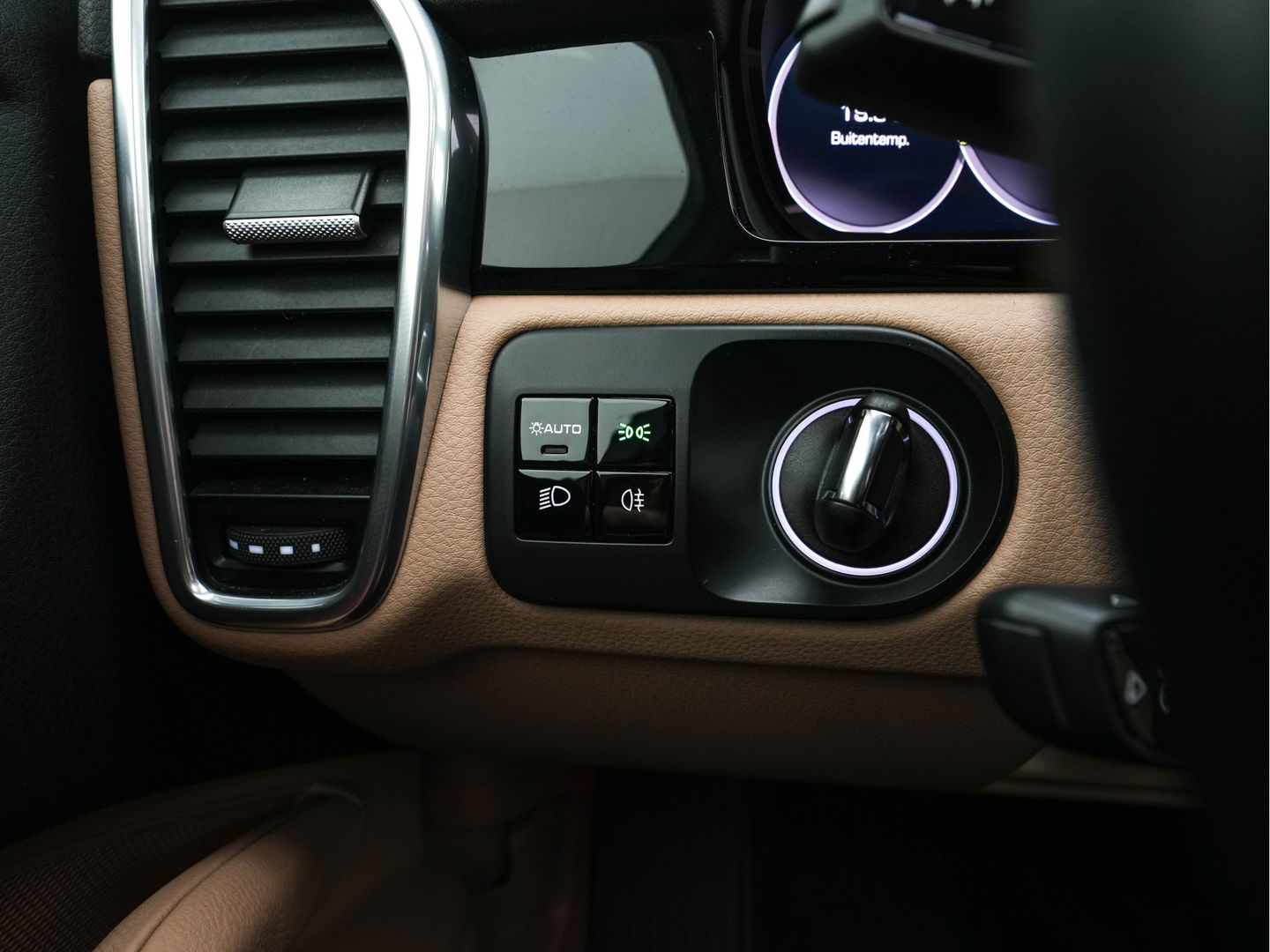 Porsche Cayenne 3.0 E-Hybrid Sport-Chrono-Pack (INCL-BTW) *PANO | NAPPA-LEATHER | FULL-LED | BOSE-SURROUND | MEMORY-PACK | AIR-SUPENSION | NAVI-FULLMAP | CAMERA | DAB+ | SPORT-SEATS | 22''ALU*