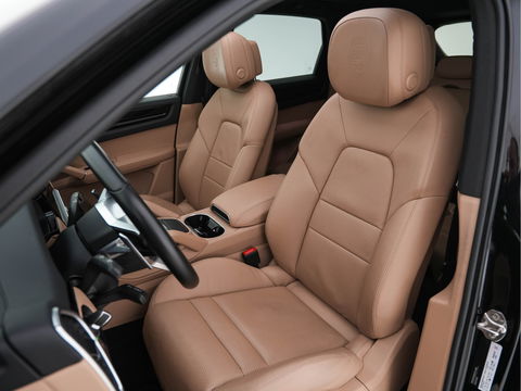 Porsche Cayenne 3.0 E-Hybrid Sport-Chrono-Pack (INCL-BTW) *PANO | NAPPA-LEATHER | FULL-LED | BOSE-SURROUND | MEMORY-PACK | AIR-SUPENSION | NAVI-FULLMAP | CAMERA | DAB+ | SPORT-SEATS | 22''ALU*
