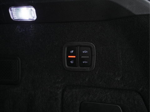 Porsche Cayenne 3.0 E-Hybrid Sport-Chrono-Pack (INCL-BTW) *PANO | NAPPA-LEATHER | FULL-LED | BOSE-SURROUND | MEMORY-PACK | AIR-SUPENSION | NAVI-FULLMAP | CAMERA | DAB+ | SPORT-SEATS | 22''ALU*