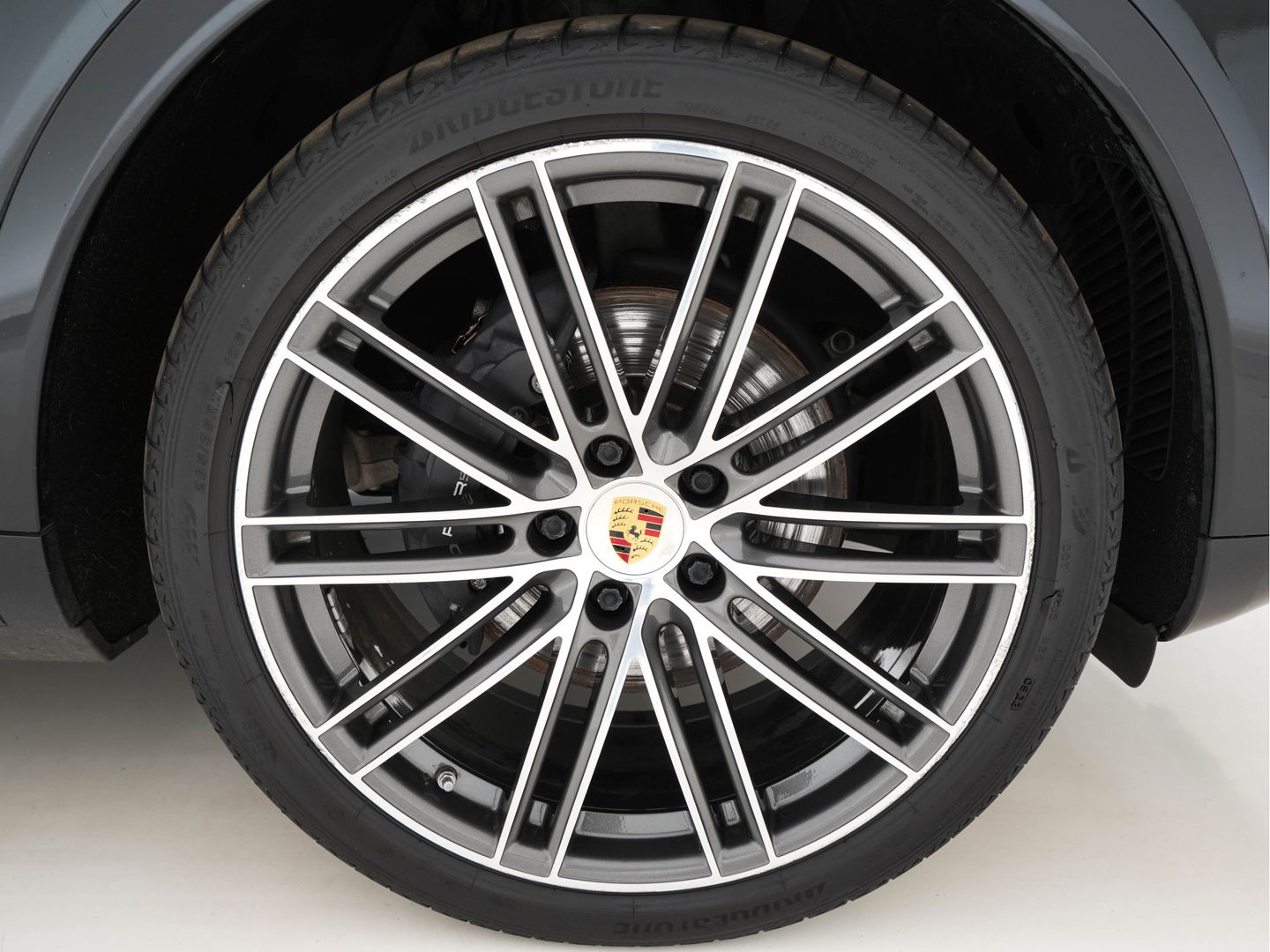 Porsche Cayenne 3.0 E-Hybrid Sport-Chrono-Pack (INCL-BTW) *PANO | NAPPA-LEATHER | FULL-LED | BOSE-SURROUND | MEMORY-PACK | AIR-SUPENSION | NAVI-FULLMAP | CAMERA | DAB+ | SPORT-SEATS | 22''ALU*