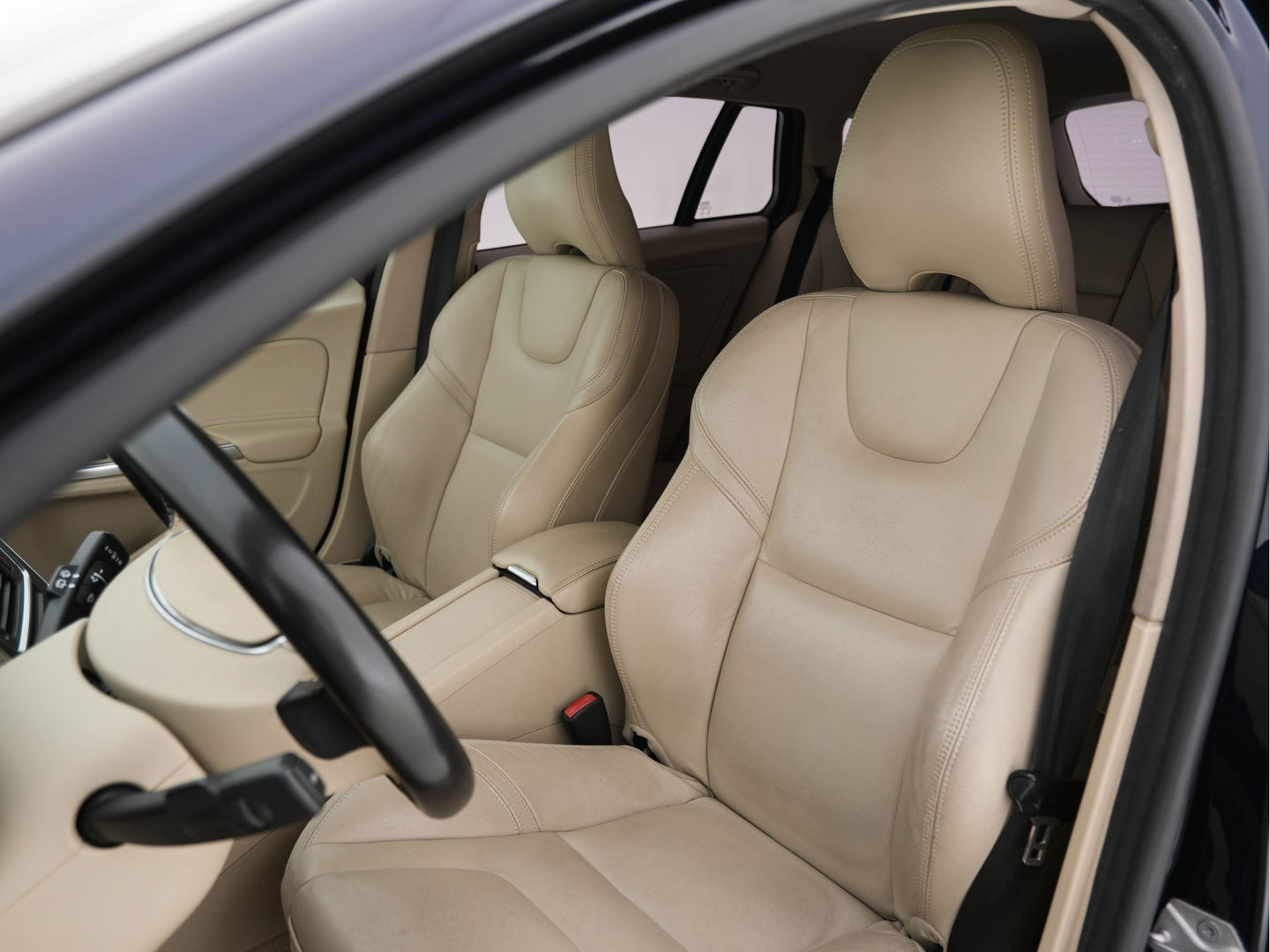 Volvo V60 2.4 D6 Twin Engine Summum Aut. *NAPPA-LEATHER | NAVI-FULLMAP | BI-XENON | MEMORY-PACK | CRUISE | SPORT-SEATS | 18''ALU*