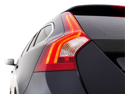 Volvo V60 2.4 D6 Twin Engine Summum Aut. *NAPPA-LEATHER | NAVI-FULLMAP | BI-XENON | MEMORY-PACK | CRUISE | SPORT-SEATS | 18''ALU*