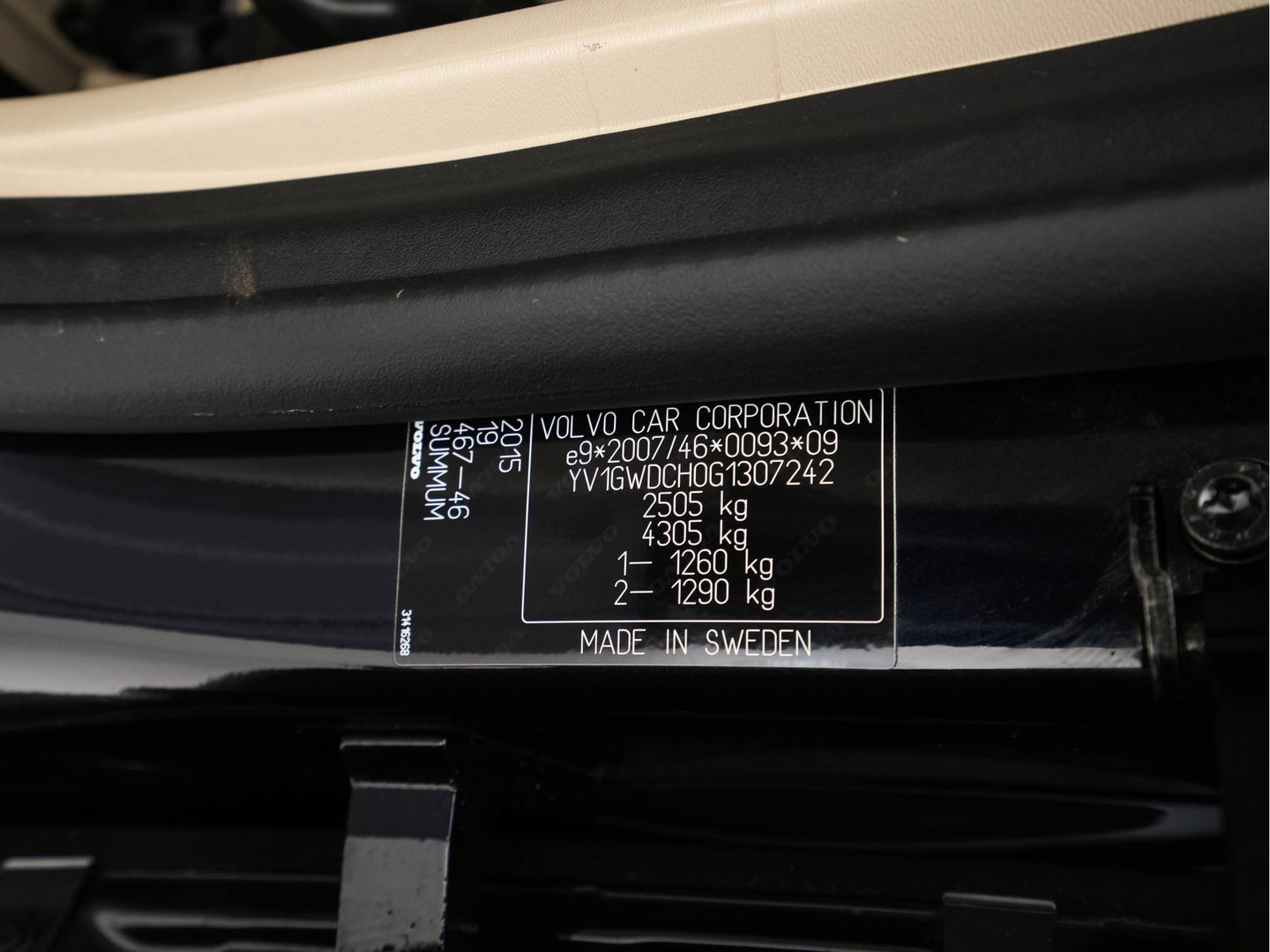Volvo V60 2.4 D6 Twin Engine Summum Aut. *NAPPA-LEATHER | NAVI-FULLMAP | BI-XENON | MEMORY-PACK | CRUISE | SPORT-SEATS | 18''ALU*