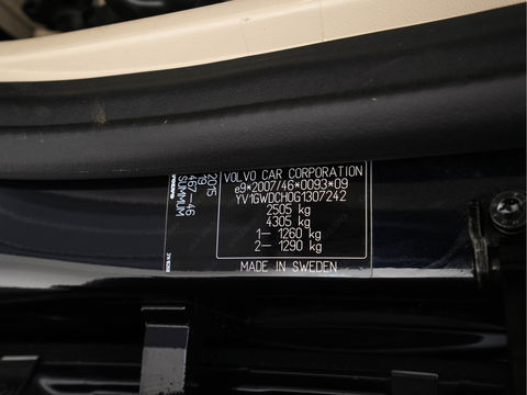 Volvo V60 2.4 D6 Twin Engine Summum Aut. *NAPPA-LEATHER | NAVI-FULLMAP | BI-XENON | MEMORY-PACK | CRUISE | SPORT-SEATS | 18''ALU*