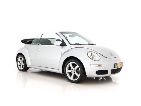 Volkswagen New Beetle Cabriolet 1.6 Highline *AIRCO | CRUISE | PDC | AIRSCARF | COMFORT-SEATS | RADIO-CD | 17''ALU *