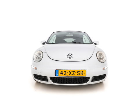 Volkswagen New Beetle Cabriolet 1.6 Highline *AIRCO | CRUISE | PDC | AIRSCARF | COMFORT-SEATS | RADIO-CD | 17''ALU *