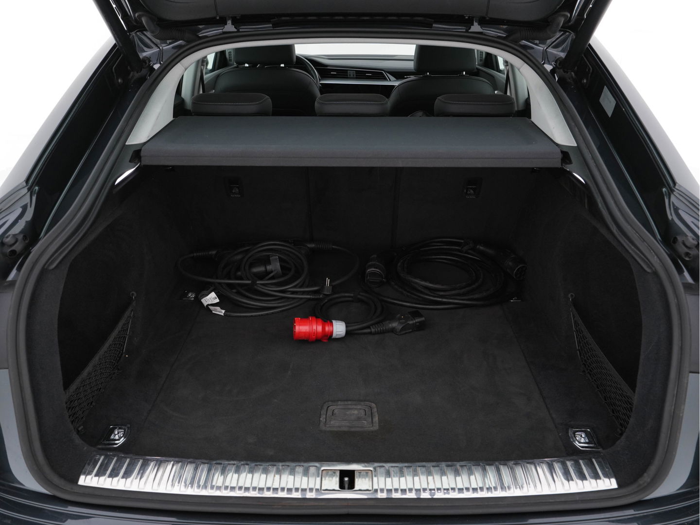 Audi e-tron Sportback 55 Quattro Business-Edition-Plus 95 kWh [ 3-Fase ] Aut. *PANO | ADAPT.CRUISE | DIGI-COCKPIT | MILANO-LUXURY-LEATHER | FULL-LED | MEMORY-PACK | KEYLESS | NAVI-FULLMAP | AUDI-SOUND | COMFORT-SEATS | 20''ALU*