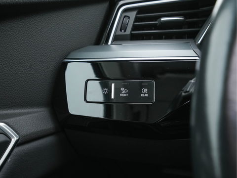 Audi e-tron Sportback 55 Quattro Business-Edition-Plus 95 kWh [ 3-Fase ] Aut. *PANO | ADAPT.CRUISE | DIGI-COCKPIT | MILANO-LUXURY-LEATHER | FULL-LED | MEMORY-PACK | KEYLESS | NAVI-FULLMAP | AUDI-SOUND | COMFORT-SEATS | 20''ALU*