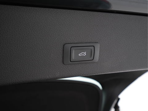 Audi e-tron Sportback 55 Quattro Business-Edition-Plus 95 kWh [ 3-Fase ] Aut. *PANO | ADAPT.CRUISE | DIGI-COCKPIT | MILANO-LUXURY-LEATHER | FULL-LED | MEMORY-PACK | KEYLESS | NAVI-FULLMAP | AUDI-SOUND | COMFORT-SEATS | 20''ALU*