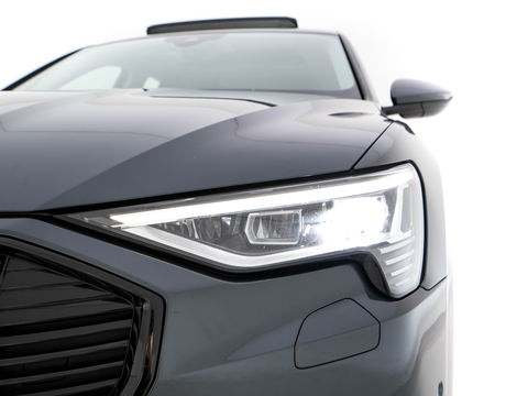 Audi e-tron Sportback 55 Quattro Business-Edition-Plus 95 kWh [ 3-Fase ] Aut. *PANO | ADAPT.CRUISE | DIGI-COCKPIT | MILANO-LUXURY-LEATHER | FULL-LED | MEMORY-PACK | KEYLESS | NAVI-FULLMAP | AUDI-SOUND | COMFORT-SEATS | 20''ALU*