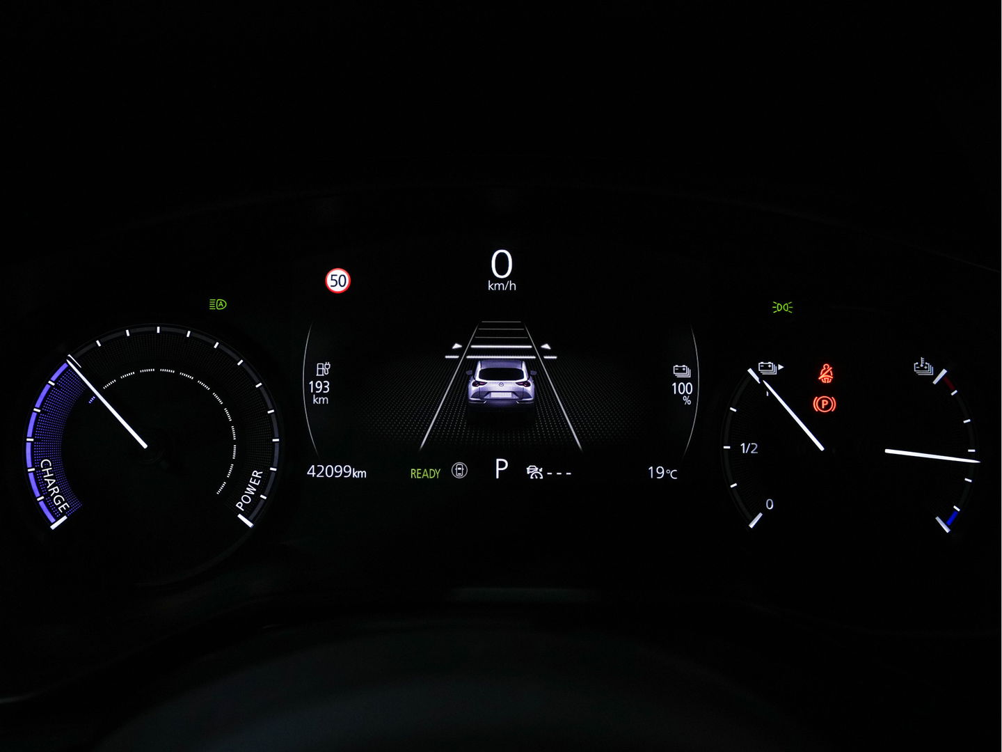 Mazda MX-30 e-SkyActiv 145 Comfort 36 kWh (INCL-BTW) *NAVI-FULLMAP | ADAPTIVE-CRUISE | BLIND-SPOT | FULL-LED | KEYLESS | CAMERA | DAB+ | HEAD-UP | DIGI-COCKPIT | COMFORT-SEATS | 18''ALU*