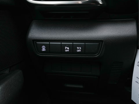 Mazda MX-30 e-SkyActiv 145 Comfort 36 kWh (INCL-BTW) *NAVI-FULLMAP | ADAPTIVE-CRUISE | BLIND-SPOT | FULL-LED | KEYLESS | CAMERA | DAB+ | HEAD-UP | DIGI-COCKPIT | COMFORT-SEATS | 18''ALU*