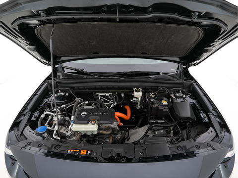 Mazda MX-30 e-SkyActiv 145 Comfort 36 kWh (INCL-BTW) *NAVI-FULLMAP | ADAPTIVE-CRUISE | BLIND-SPOT | FULL-LED | KEYLESS | CAMERA | DAB+ | HEAD-UP | DIGI-COCKPIT | COMFORT-SEATS | 18''ALU*