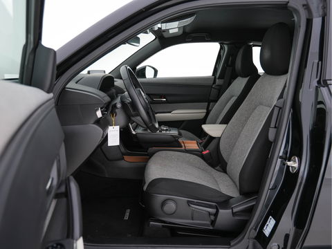 Mazda MX-30 e-SkyActiv 145 Comfort 36 kWh (INCL-BTW) *NAVI-FULLMAP | ADAPTIVE-CRUISE | BLIND-SPOT | FULL-LED | KEYLESS | CAMERA | DAB+ | HEAD-UP | DIGI-COCKPIT | COMFORT-SEATS | 18''ALU*