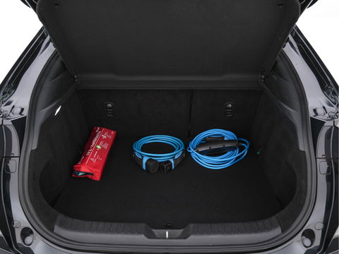 Mazda MX-30 e-SkyActiv 145 Comfort 36 kWh (INCL-BTW) *NAVI-FULLMAP | ADAPTIVE-CRUISE | BLIND-SPOT | FULL-LED | KEYLESS | CAMERA | DAB+ | HEAD-UP | DIGI-COCKPIT | COMFORT-SEATS | 18''ALU*