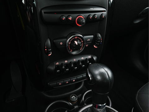 MINI Countryman 2.0 Cooper D ALL4 Pack-Wired Aut. *NAVI-FULLMAP | AIRCO | CRUISE | COMFORT-SEATS | 18"ALU*