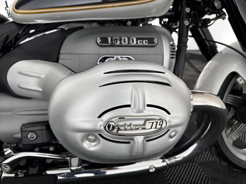BMW R 18 Classic Option-719 *REVERSE GEAR | CRUISE | LEATHER | LED-LIGHTS | ABS | ESP | AIRSCARF | SIDE-CASES | HANDLE-HEATING*