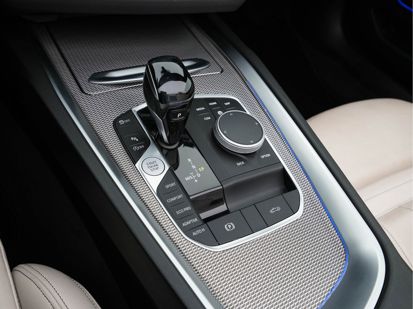BMW Z4 M40I High Executive Edition M-Sportpack *FULL-LED | VERNASCA-FULL-LEATHER | HARMAN/KARDON-SURROUND  | DIGI-COCKPIT | AMBIENT-LIGHT | CRUISE | SHIFT-PADDLES | CAMERA | DAB+ | AIRSCARF | SPORT-SEATS | 18''ALU*