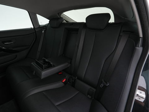 BMW 4 Serie Gran Coupé 418d High Executive *DAKOTA-FULL-LEATHER | LED-LIGHTS | NAVI-FULLMAP | ECC | PDC | CRUISE | SPORT-SEATS | 19''ALU*