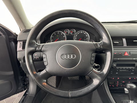 Audi A6 Limousine 2.4 MT [ GEARBOX-PROBLEM ] Aut. *BUFFALINO-LEATHER | ECC | PDC | CRUISE | RADIO-CD | COMFORT-SEATS | 17"ALU*