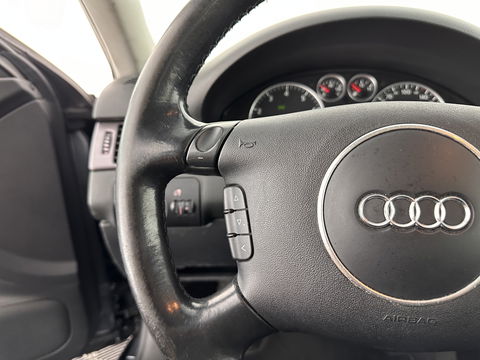 Audi A6 Limousine 2.4 MT [ GEARBOX-PROBLEM ] Aut. *BUFFALINO-LEATHER | ECC | PDC | CRUISE | RADIO-CD | COMFORT-SEATS | 17"ALU*