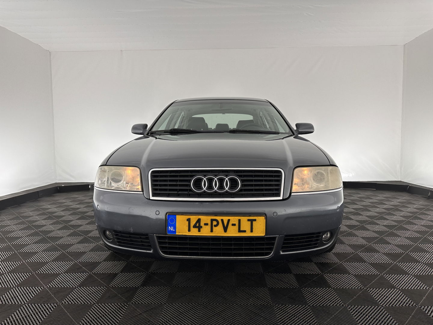Audi A6 Limousine 2.4 MT [ GEARBOX-PROBLEM ] Aut. *BUFFALINO-LEATHER | ECC | PDC | CRUISE | RADIO-CD | COMFORT-SEATS | 17"ALU*