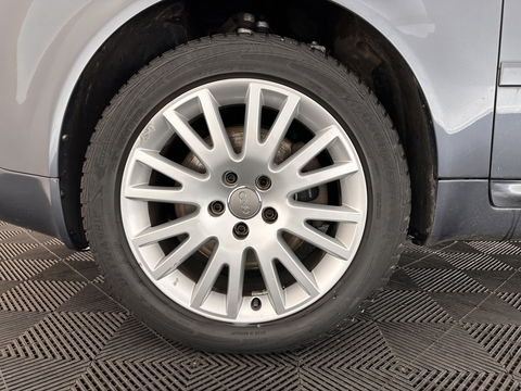 Audi A6 Limousine 2.4 MT [ GEARBOX-PROBLEM ] Aut. *BUFFALINO-LEATHER | ECC | PDC | CRUISE | RADIO-CD | COMFORT-SEATS | 17"ALU*