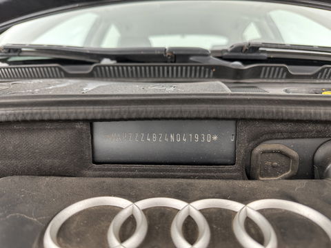 Audi A6 Limousine 2.4 MT [ GEARBOX-PROBLEM ] Aut. *BUFFALINO-LEATHER | ECC | PDC | CRUISE | RADIO-CD | COMFORT-SEATS | 17"ALU*