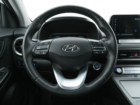 Hyundai KONA EV Fashion 39 kWh NEW MODEL [ 3-Fase ] Aut. *HEAT-PUMP | NAVI-FULLMAP | DIGI-COCKPIT | FULL-LED | KRELL-AUDIO | LANE-ASSIST | KEYLESS | CAMERA | HEAD-UP | SHIFT-PADDLES | DAB | ADAPT.CRUISE | COMFORT-SEATS | 17 "ALU*