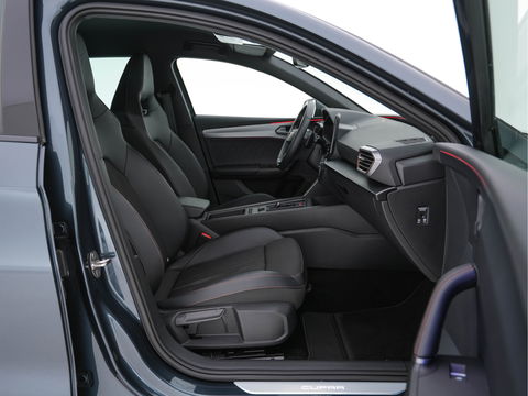 CUPRA Leon 1.4 e-Hybrid VZ Business Aut. * DIGI-COCKPIT | LED-LIGHTS | ADAPT.CRUISE | LEATHER-MICROFIBRE | SHIFT-PADDLES | CAMERA | DAB | CUPRA-CONNECT | LANE-ASSIST | KEYLESS | AMBIENT-LIGHT | SPORT-SEATS | 19"A