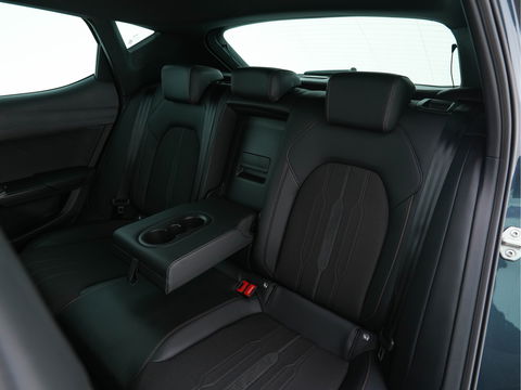 CUPRA Leon 1.4 e-Hybrid VZ Business Aut. * DIGI-COCKPIT | LED-LIGHTS | ADAPT.CRUISE | LEATHER-MICROFIBRE | SHIFT-PADDLES | CAMERA | DAB | CUPRA-CONNECT | LANE-ASSIST | KEYLESS | AMBIENT-LIGHT | SPORT-SEATS | 19"A