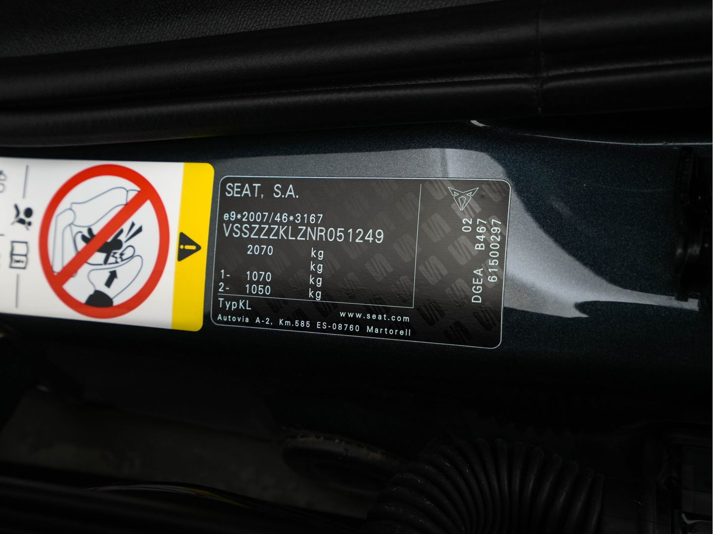 CUPRA Leon 1.4 e-Hybrid VZ Business Aut. * DIGI-COCKPIT | LED-LIGHTS | ADAPT.CRUISE | LEATHER-MICROFIBRE | SHIFT-PADDLES | CAMERA | DAB | CUPRA-CONNECT | LANE-ASSIST | KEYLESS | AMBIENT-LIGHT | SPORT-SEATS | 19"A