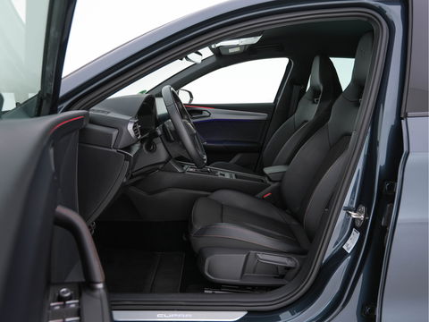 CUPRA Leon 1.4 e-Hybrid VZ Business Aut. * DIGI-COCKPIT | LED-LIGHTS | ADAPT.CRUISE | LEATHER-MICROFIBRE | SHIFT-PADDLES | CAMERA | DAB | CUPRA-CONNECT | LANE-ASSIST | KEYLESS | AMBIENT-LIGHT | SPORT-SEATS | 19"A