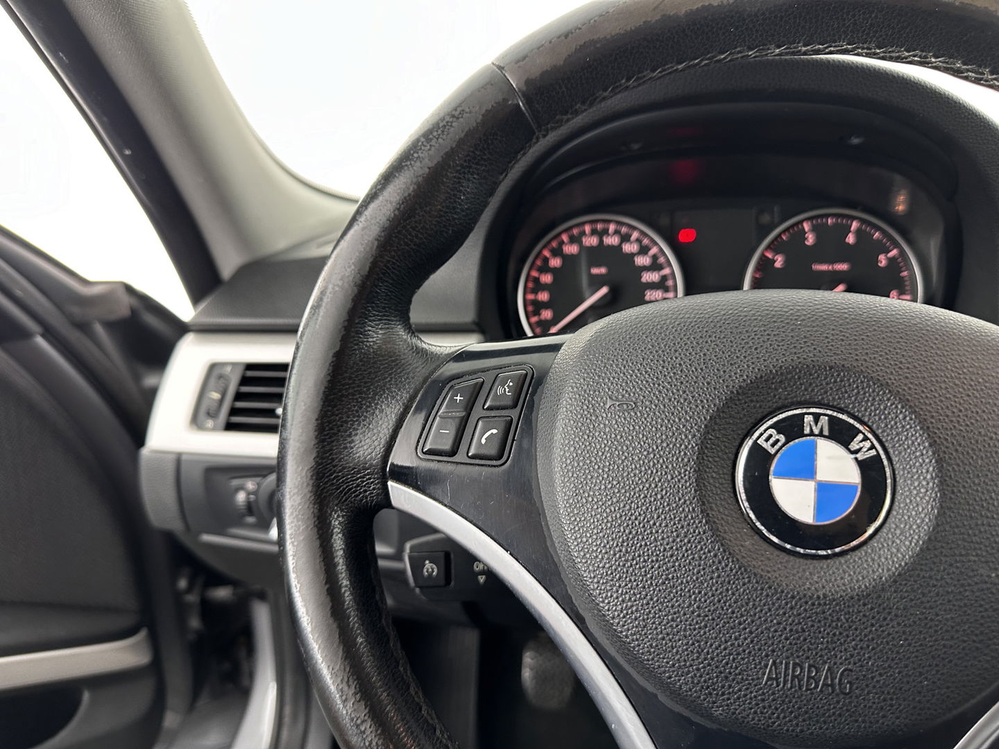 BMW 3 Serie Touring 316i Business Line Sport-Pack ! LOOPT-OP-2-CILINDERS ! *NAVI-FULLMAP | ECC | PDC | CRUISE | COMFORT-SEATS | 17"ALU*