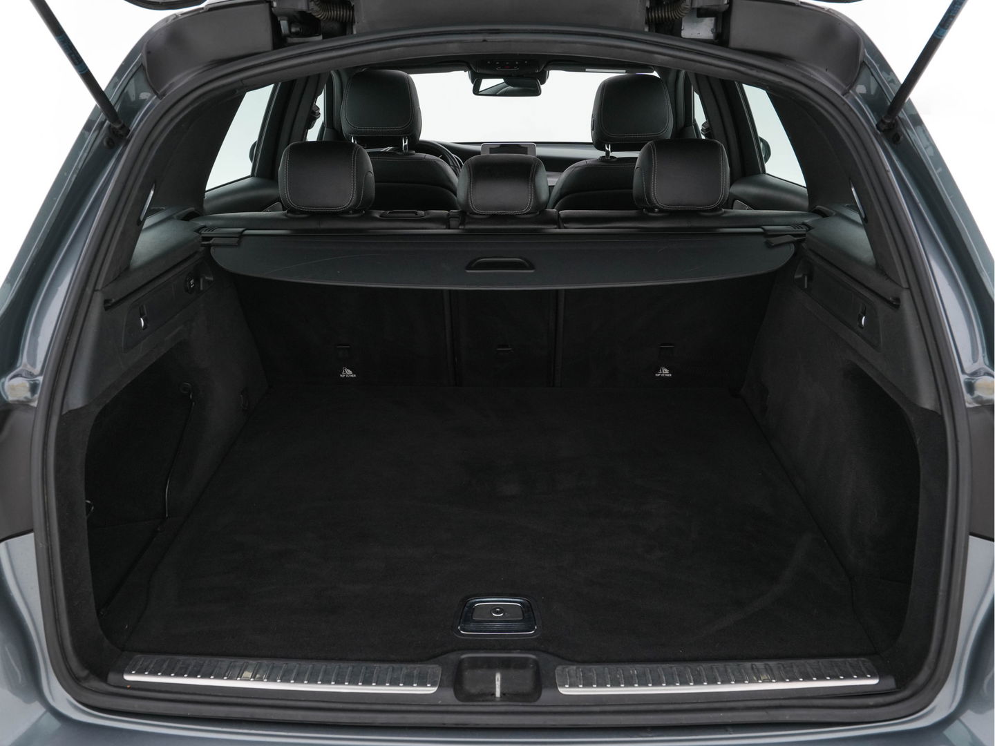 Mercedes-Benz GLC 220 d 4MATIC Ambition AMG-Styling Aut. *PANO | FULL-LED | LEATHER-ALCANTARA | NAVI-FULLMAP | SHIFT-PADDLES | AMBIENT-LIGHT | ECC | PDC | CRUISE | SPORT-SEATS | 20''ALU*