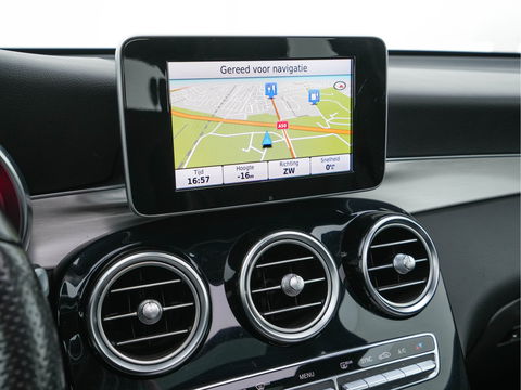 Mercedes-Benz GLC 220 d 4MATIC Ambition AMG-Styling Aut. *PANO | FULL-LED | LEATHER-ALCANTARA | NAVI-FULLMAP | SHIFT-PADDLES | AMBIENT-LIGHT | ECC | PDC | CRUISE | SPORT-SEATS | 20''ALU*